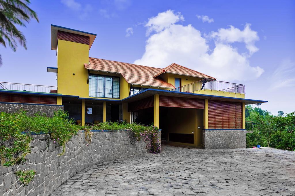 Homestay Namaha Meppādi Exterior photo